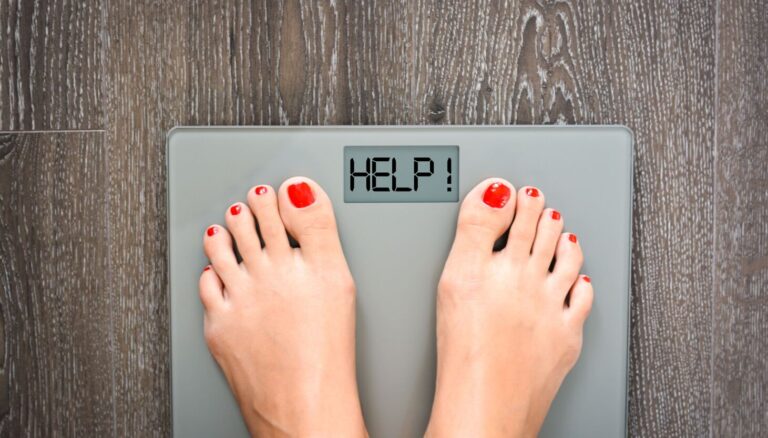 What are fad diets? Understanding the health risks of fad dieting