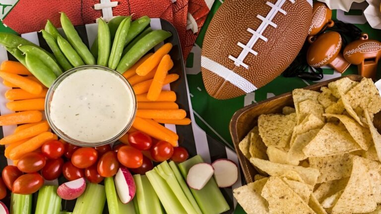 A Healthier Approach to Super Bowl Parties