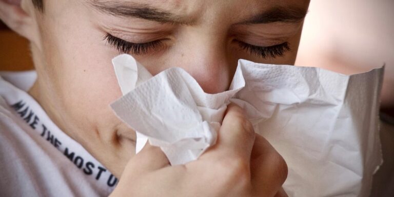 Allergy season is here! Health officials give tips on protecting yourself